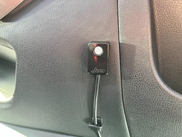 ノート e-パワー メダリスト 純正SDナビ☆フルセグTV☆DVD再生☆Bluetoothオーディオ☆ステリモ☆アラウンドビューカメラ☆エマージェンシーブレーキ☆車線逸脱アラーム☆横滑り防止☆LEDヘッドライト☆フォグランプ☆(32枚目)