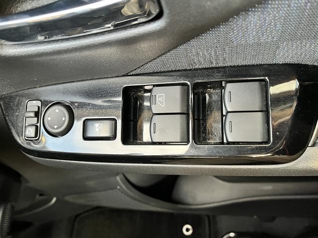 デイズ ハイウェイスター Gターボ 純正9インチナビ☆フルセグTV☆BlueTooth☆ステアリングリモコン☆アラウンドビューモニター☆LEDヘッドライト☆横滑り防止☆斜線逸脱アラーム☆先行車発信アラーム☆フォグランプ☆ISOFIX☆(31枚目)