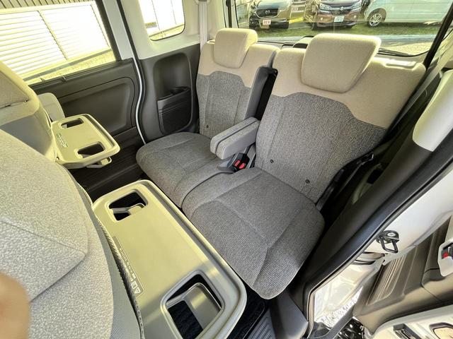 Ｎ－ＢＯＸ Ｌ＿ホンダセンシング　ホンダセンシング☆社外ＣＤ☆パワスラ☆追従型クルコン☆パーキングセンサー☆Ｗシートヒーター☆車線逸脱アラーム☆ＬＥＤヘッドライト☆ＥＴＣ☆オートライト☆ＵＳＢポート☆先行車発進アラーム☆レーンキープ☆（17枚目）