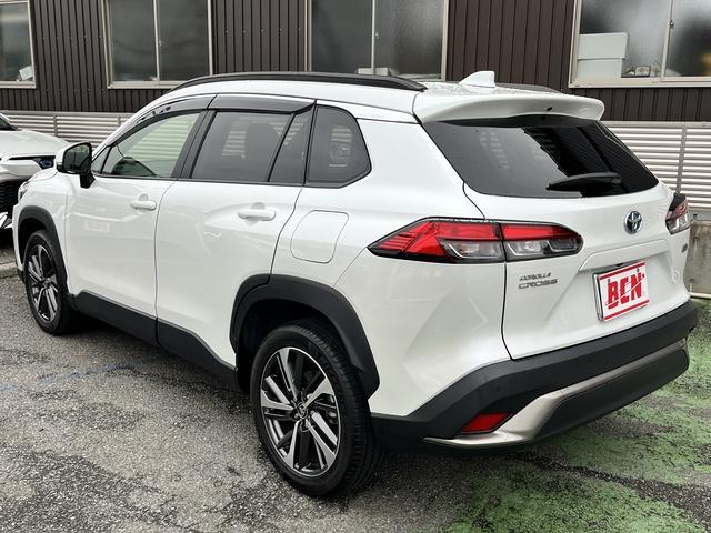 カローラクロス ハイブリッド　Ｚ　純正ディスプレイオーディオナビ☆全方位カメラ☆Ｂｌｕｅｔｏｏｔｈオーディオ☆ステリモ☆シートヒーター☆ステアリングヒーター☆追従型クルコン☆パーキングセンサー☆プリクラッシュセーフティ☆ＥＴＣ２．０☆（6枚目）