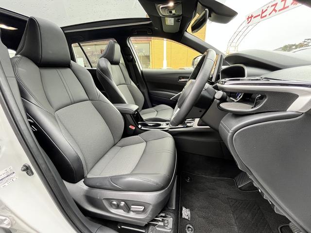 カローラクロス ハイブリッド　Ｚ　純正ディスプレイオーディオナビ☆全方位カメラ☆Ｂｌｕｅｔｏｏｔｈオーディオ☆ステリモ☆シートヒーター☆ステアリングヒーター☆追従型クルコン☆パーキングセンサー☆プリクラッシュセーフティ☆ＥＴＣ２．０☆（12枚目）