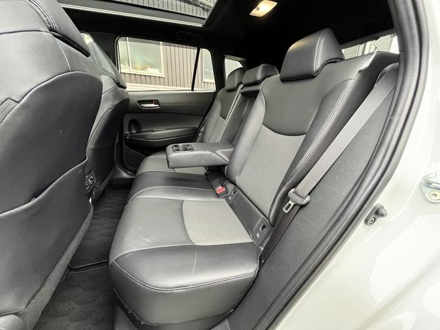 カローラクロス ハイブリッド　Ｚ　純正ディスプレイオーディオナビ☆全方位カメラ☆Ｂｌｕｅｔｏｏｔｈオーディオ☆ステリモ☆シートヒーター☆ステアリングヒーター☆追従型クルコン☆パーキングセンサー☆プリクラッシュセーフティ☆ＥＴＣ２．０☆（15枚目）