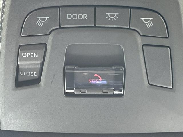 カローラクロス ハイブリッド　Ｚ　純正ディスプレイオーディオナビ☆全方位カメラ☆Ｂｌｕｅｔｏｏｔｈオーディオ☆ステリモ☆シートヒーター☆ステアリングヒーター☆追従型クルコン☆パーキングセンサー☆プリクラッシュセーフティ☆ＥＴＣ２．０☆（30枚目）