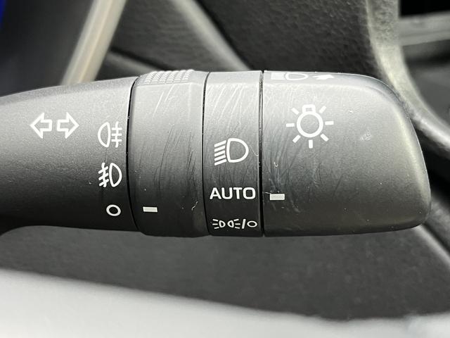 カローラクロス ハイブリッド　Ｚ　純正ディスプレイオーディオナビ☆全方位カメラ☆Ｂｌｕｅｔｏｏｔｈオーディオ☆ステリモ☆シートヒーター☆ステアリングヒーター☆追従型クルコン☆パーキングセンサー☆プリクラッシュセーフティ☆ＥＴＣ２．０☆（31枚目）