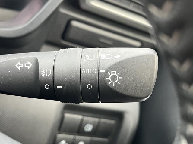 ライズ Ｚ　純正ディスプレイオーディオ☆ＢｌｕｅＴｏｏｔｈオーディオ☆ＡｐｐｌｅＣａｒＰｌａｙ☆全方位カメラ☆Ｗシートヒーター☆プリクラッシュセーフティー☆追従型クルーズコントロール☆横滑り防止☆ＬＥＤフォグ☆（28枚目）