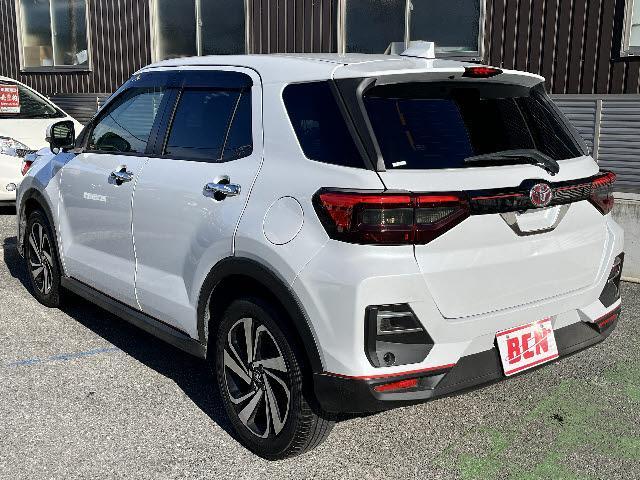 ライズ Ｚ　純正ＳＤナビ☆フルセグ☆Ｂｌｕｅｔｏｏｔｈ☆ＤＶＤ再生☆バックカメラ☆ステリモ☆Ｗシートヒーター☆追従型クルコン☆プリクラッシュセーフティー☆パーキングセンサー☆車線逸脱アラーム☆ＬＥＤライト☆ＥＴＣ（4枚目）