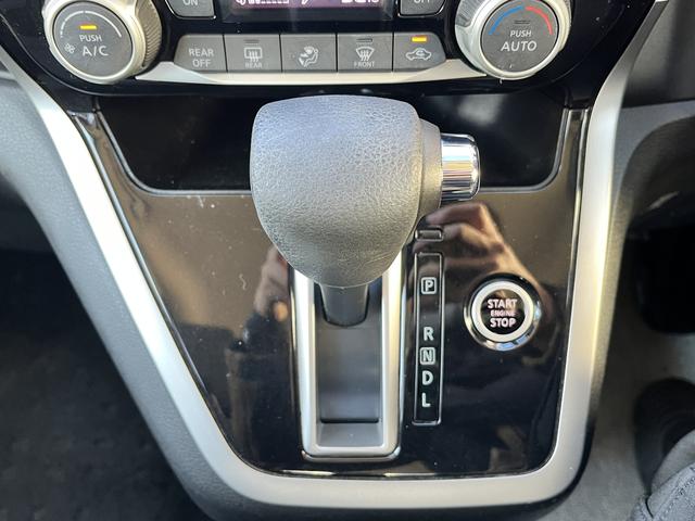 �S�X�݌ɂP�O�D�O�O�O��I�I���q�l�̊�]�̂P�䂪�݂���܂��I�I