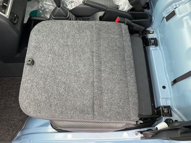 ピクシストラック スタンダード　４ＷＤ　軽トラック　ＭＴ　エアコン　パワーステアリング　運転席エアバッグ　マニュアル　荷台マット　最大積載量３５０ｋｇ　ドアバイザー（34枚目）