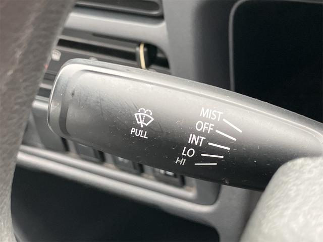 ＮＴ１００クリッパートラック ＧＸ　４ＷＤ　軽トラック　ＡＴ　エアコン　パワーウィンドウ　運転席エアバッグ　助手席エアバッグ　ＣＤ　ミュージックプレイヤー接続可（7枚目）