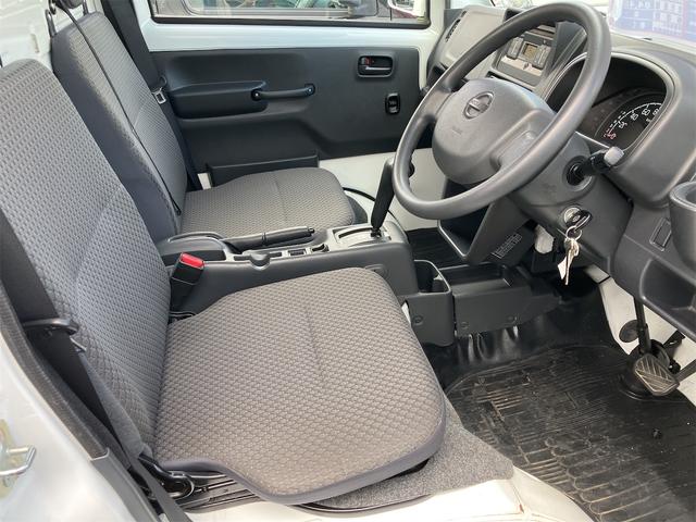 NT100クリッパートラック GX 4WD AT エアコン パワーステアリング パワーウィンドウ 運転席エアバッグ 助手席エアバッグ CD ミュージックプレイヤー接続可(30枚目)