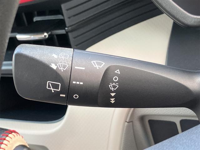 ムーヴ Ｘ　ＳＡＩＩ　４ＷＤ　ドライブレコーダー　クリアランスソナー　衝突被害軽減システム　オートライト　スマートキー　アイドリングストップ　電動格納ミラー　ベンチシート　ＣＶＴ　盗難防止システム　ＡＢＳ　ＥＳＣ　ＵＳＢ（9枚目）