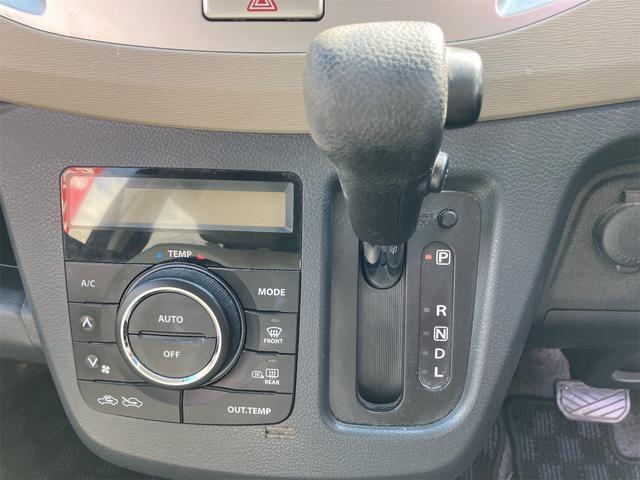 ワゴンR FX 4WD キーレスエントリー アイドリングストップ 電動格納ミラー シートヒーター ベンチシート CVT 盗難防止システム ABS アルミホイール 衝突安全ボディ エアコン パワーステアリング(3枚目)