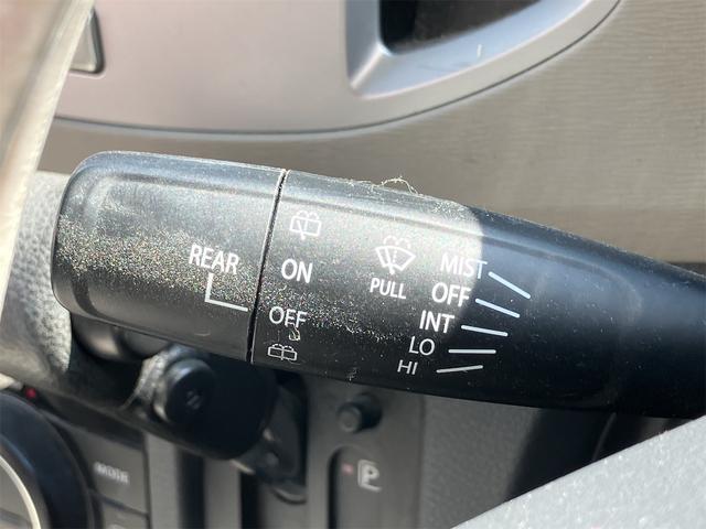 ワゴンR FX 4WD キーレスエントリー アイドリングストップ 電動格納ミラー シートヒーター ベンチシート CVT 盗難防止システム ABS アルミホイール 衝突安全ボディ エアコン パワーステアリング(5枚目)