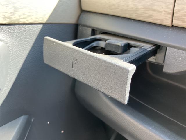 ワゴンR FX 4WD キーレスエントリー アイドリングストップ 電動格納ミラー シートヒーター ベンチシート CVT 盗難防止システム ABS アルミホイール 衝突安全ボディ エアコン パワーステアリング(8枚目)