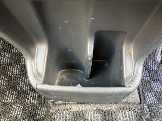 ワゴンR FX 4WD キーレスエントリー アイドリングストップ 電動格納ミラー シートヒーター ベンチシート CVT 盗難防止システム ABS アルミホイール 衝突安全ボディ エアコン パワーステアリング(22枚目)