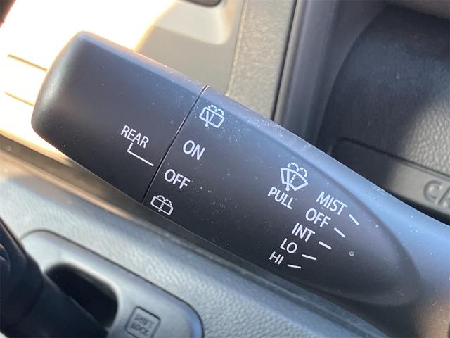 ワゴンＲ ＦＸ　４ＷＤ　クリアランスソナー　レーンアシスト　衝突被害軽減システム　オートライト　スマートキー　電動格納ミラー　シートヒーター　ベンチシート　ＣＶＴ　盗難防止システム　ＡＢＳ　ＥＳＣ　ＣＤ（7枚目）