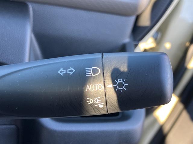 ワゴンＲ ＦＸ　４ＷＤ　クリアランスソナー　レーンアシスト　衝突被害軽減システム　オートライト　スマートキー　電動格納ミラー　シートヒーター　ベンチシート　ＣＶＴ　盗難防止システム　ＡＢＳ　ＥＳＣ　ＣＤ（8枚目）