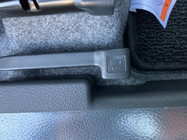 ワゴンＲ ＦＸ　４ＷＤ　クリアランスソナー　レーンアシスト　衝突被害軽減システム　オートライト　スマートキー　電動格納ミラー　シートヒーター　ベンチシート　ＣＶＴ　盗難防止システム　ＡＢＳ　ＥＳＣ　ＣＤ（29枚目）