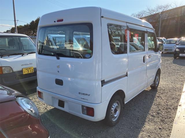 エブリイ ＰＡ　４ＷＤ　ＭＴ　両側スライドドア　エアコン　パワーステアリング　運転席エアバッグ　助手席エアバッグ（6枚目）