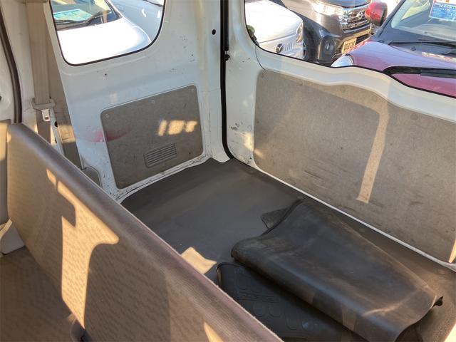 エブリイ ＰＡ　４ＷＤ　ＭＴ　両側スライドドア　エアコン　パワーステアリング　運転席エアバッグ　助手席エアバッグ（28枚目）