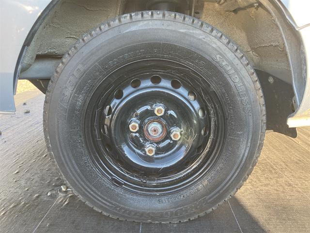 ハイゼットトラック スタンダード 4WD AT エアコン パワーステアリング 運転席エアバッグ オートマチック ドアバイザー 最大積載量350kg 修復歴無し(12枚目)