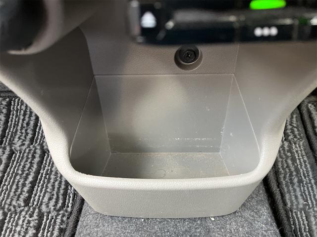 ピクシスエポック Ｇｆ　ＳＡ　４ＷＤ　ＥＴＣ　バックカメラ　ナビ　衝突被害軽減システム　スマートキー　アイドリングストップ　電動格納ミラー　ＣＶＴ　盗難防止システム　ＡＢＳ　ＥＳＣ　ＣＤ　衝突安全ボディ　エアコン（28枚目）