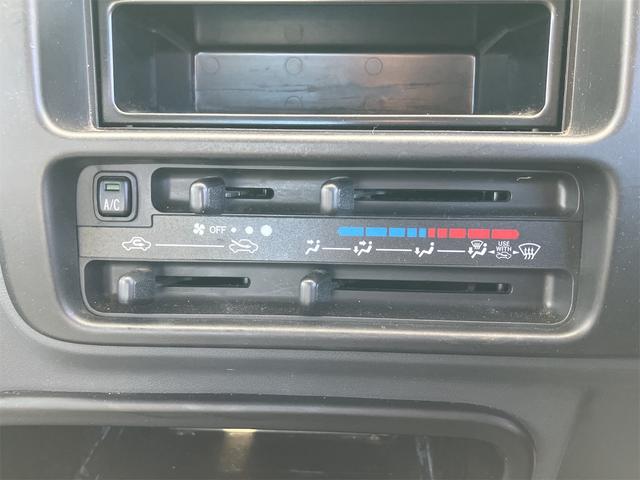ハイゼットトラック ジャンボ　４ＷＤ　軽トラック　ＭＴ　５速マニュアル車　エアコン　パワーステアリング　パワーウィンドウ　運転席エアバッグ　ドアバイザー（25枚目）