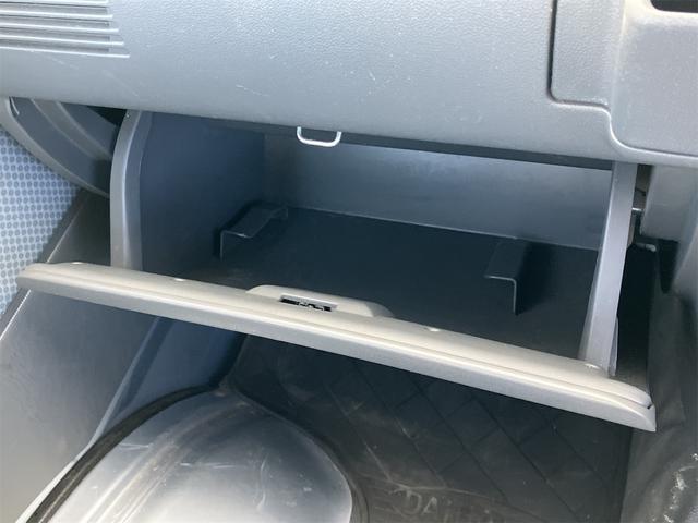 ハイゼットトラック ジャンボ　４ＷＤ　軽トラック　ＭＴ　５速マニュアル車　エアコン　パワーステアリング　パワーウィンドウ　運転席エアバッグ　ドアバイザー（28枚目）