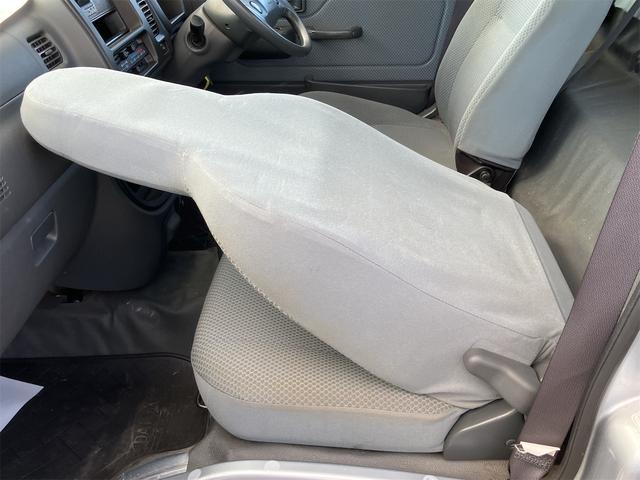 ハイゼットトラック ジャンボ　４ＷＤ　軽トラック　ＭＴ　５速マニュアル車　エアコン　パワーステアリング　パワーウィンドウ　運転席エアバッグ　ドアバイザー（33枚目）