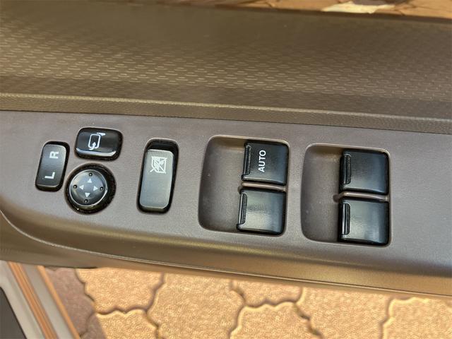 アルトラパンショコラ X 4WD ETC バックカメラ ナビ TV オートライト HID スマートキー アイドリングストップ 電動格納ミラー シートヒーター ベンチシート CVT 盗難防止システム ABS CD USB(11枚目)