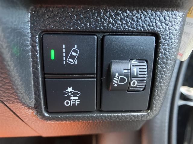 Ｎ－ＢＯＸカスタム Ｌ　４ＷＤ　ドライブレコーダー　ＥＴＣ　バックカメラ　両側電動スライドドア　ＴＶ　クリアランスソナー　オートクルーズコントロール　レーンアシスト　衝突被害軽減システム　オートライト　ＬＥＤヘッドランプ（11枚目）