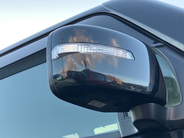 ＭＲワゴン Ｘ　４ＷＤ　ナビ　ＴＶ　スマートキー　電動格納ミラー　シートヒーター　ベンチシート　ＣＶＴ　盗難防止システム　ＡＢＳ　ＣＤ　アルミホイール　衝突安全ボディ　エアコン　パワーステアリング　パワーウィンドウ（14枚目）