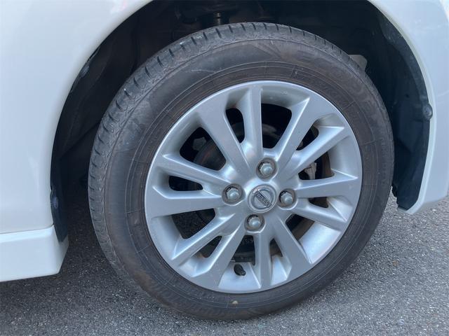 デイズ Ｘ　Ｖセレクション＋セーフティＩＩ　全周囲カメラ　ナビ　ＴＶ　衝突被害軽減システム　スマートキー　アイドリングストップ　電動格納ミラー　ベンチシート　ＣＶＴ　盗難防止システム　ＡＢＳ　ＥＳＣ　アルミホイール　衝突安全ボディ　エアコン（19枚目）