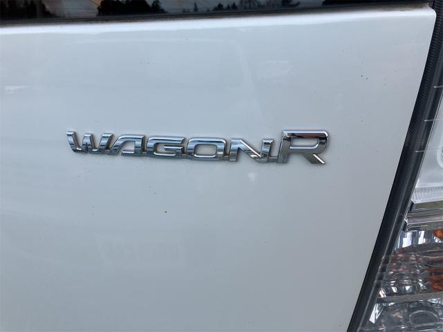 ワゴンＲ ２０周年記念車　４ＷＤ　衝突被害軽減システム　オートライト　ＨＩＤ　スマートキー　アイドリングストップ　電動格納ミラー　シートヒーター　ベンチシート　ＣＶＴ　盗難防止システム　ＡＢＳ　ＥＳＣ　ＣＤ　ＵＳＢ（19枚目）