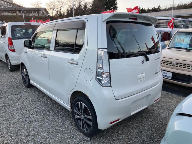 ワゴンＲ ２０周年記念車　４ＷＤ　衝突被害軽減システム　オートライト　ＨＩＤ　スマートキー　アイドリングストップ　電動格納ミラー　シートヒーター　ベンチシート　ＣＶＴ　盗難防止システム　ＡＢＳ　ＥＳＣ　ＣＤ　ＵＳＢ（20枚目）