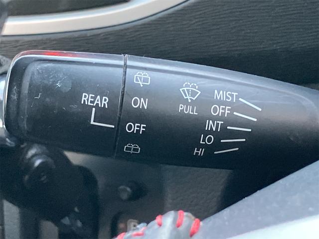 ワゴンＲ ２０周年記念車　４ＷＤ　衝突被害軽減システム　オートライト　ＨＩＤ　スマートキー　アイドリングストップ　電動格納ミラー　シートヒーター　ベンチシート　ＣＶＴ　盗難防止システム　ＡＢＳ　ＥＳＣ　ＣＤ　ＵＳＢ（23枚目）