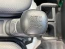 　４ＷＤ　軽トラック　ＭＴ　運転席エアバッグ　５速マニュアル車　三方開　最大積載量３５０ｋｇ（23枚目）