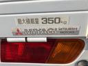 みのり　４ＷＤ　軽トラック　ＭＴ　５速マニュアル車　エアコン　パワーステアリング　運転席エアバッグ　荷台マット　ドアバイザー　最大積載量３５０ｋｇ（11枚目）