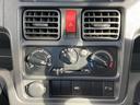 キャリイトラック KCエアコン・パワステ 4WD 軽トラック MT ドライブレコーダー エアコン パワーステアリング 5速マニュアル車 ドアバイザー 最大積載量350kg 中古車画像_3