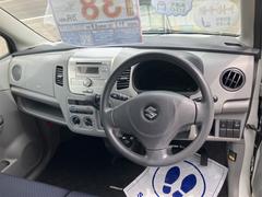 まずは気軽にお問合せ・お見積りお待ちしております。じっくり現車確認して頂けるよう、ご準備を致します！ 2