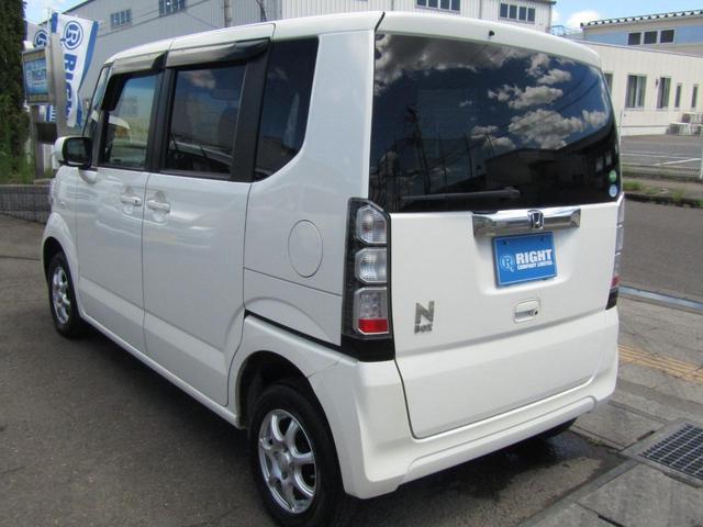 Ｎ－ＢＯＸ Ｇ・Ｌパッケージ　フルタイム４ＷＤ　片側オートスライド　スマートキー（11枚目）
