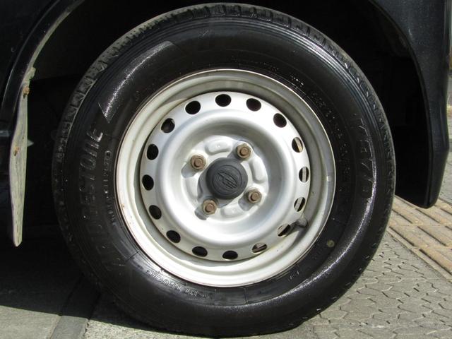 サンバーバン トランスポーター パートタイム4WD 4速オートマ キーレス(18枚目)