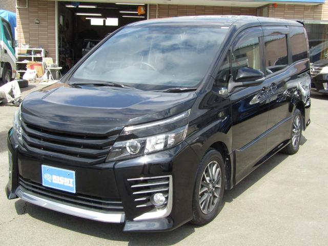 ヴォクシー ＺＳ　フルタイム４ＷＤ　９インチナビ（8枚目）
