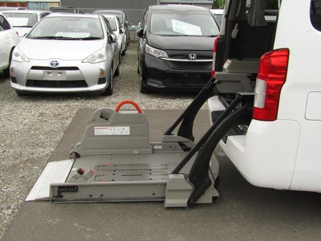 ＮＶ３５０キャラバンバン スーパーロングＤＸターボ　チェアキャブ車いす２名仕様　パートタイム４ＷＤ（22枚目）
