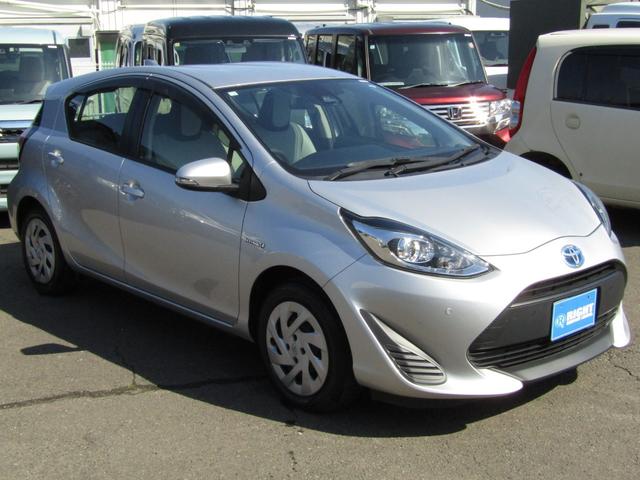 アクア 　ブレーキサポート、メモリーナビ、バックカメラ、ＥＴＣ、キーレス、修復無し（9枚目）