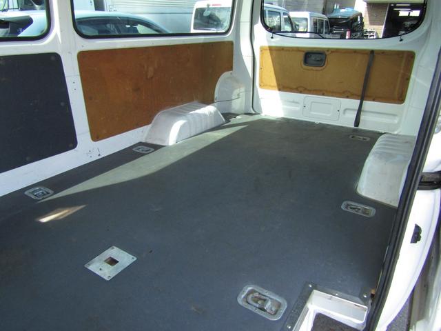 キャラバン SロングDX スーパーロング、バックカメラ、4速オートマ、キーレス、ETC、ABS、Wエアバック(18枚目)