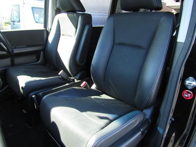 ステップワゴンスパーダ Z クールスピリット 両側オートスライド、ハーフレザーシート、バックカメラ、クルーズコントロール、修復無し(13枚目)