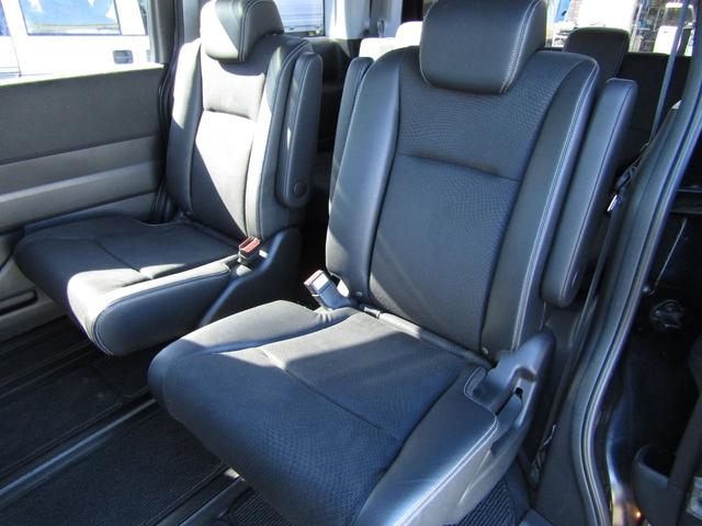 ステップワゴンスパーダ Z クールスピリット 両側オートスライド、ハーフレザーシート、バックカメラ、クルーズコントロール、修復無し(14枚目)