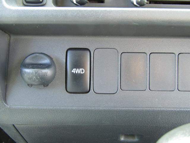 ハイゼットトラック スタンダード パートタイム4WD、4速オートマ、エアコン、パワステ、エアバック、タイミングチェーン式(18枚目)