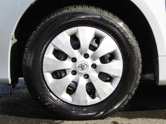 ヴォクシー トランス－Ｘ　フルタイム４ＷＤ、５人乗り、ＥＴＣ、バックカメラ、Ｂｌｕｅｔｏｏｔｈオーディオ、修復無し（16枚目）